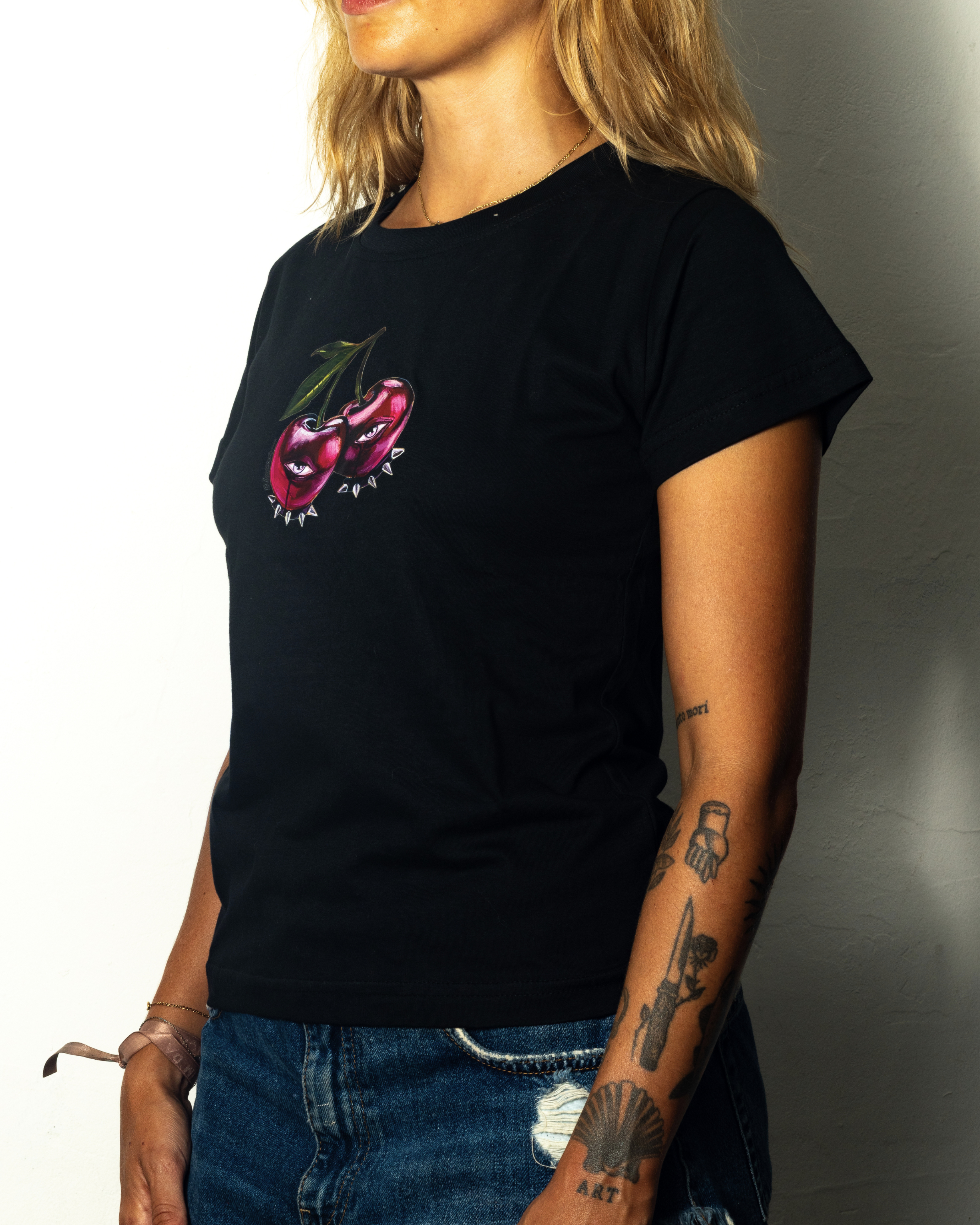 Camiseta Babylook Cereja